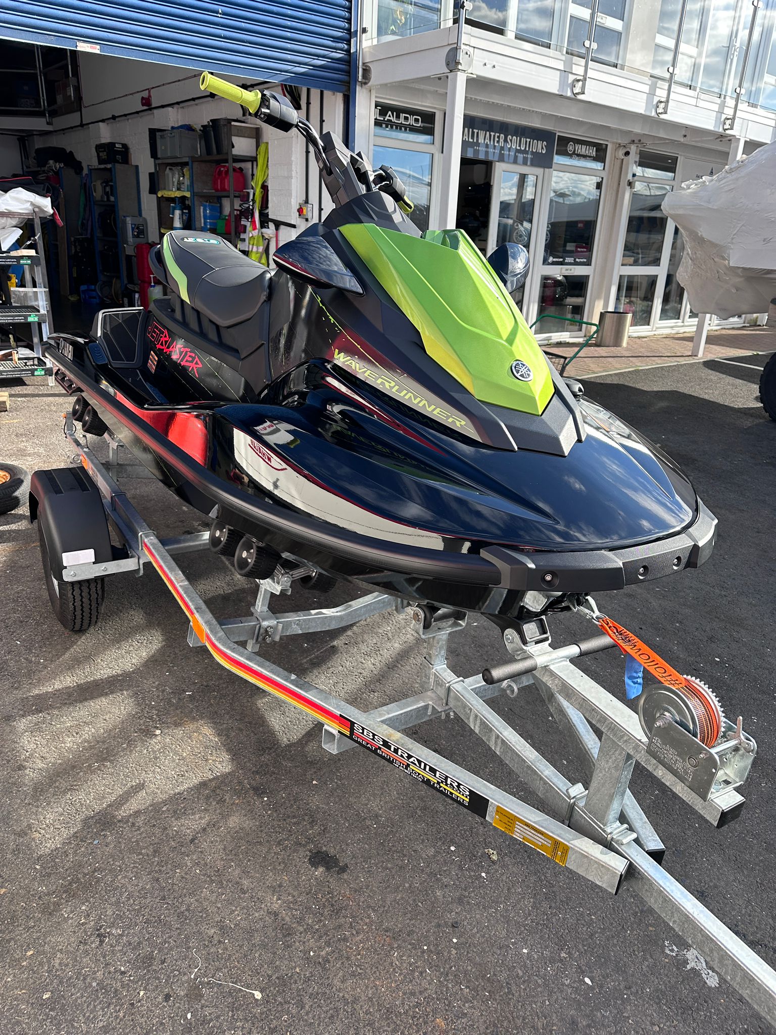 Image of a Yamaha Yamaha WaveRunner JetBlaster